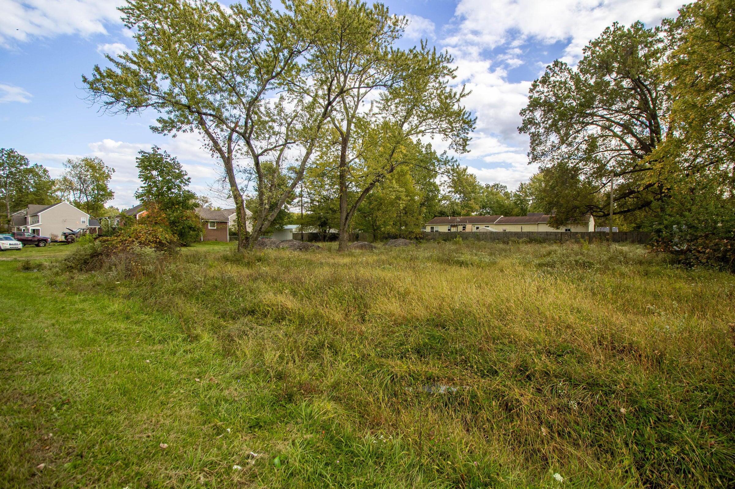 Photo 12 of 14 of 3703 Genessee Avenue land