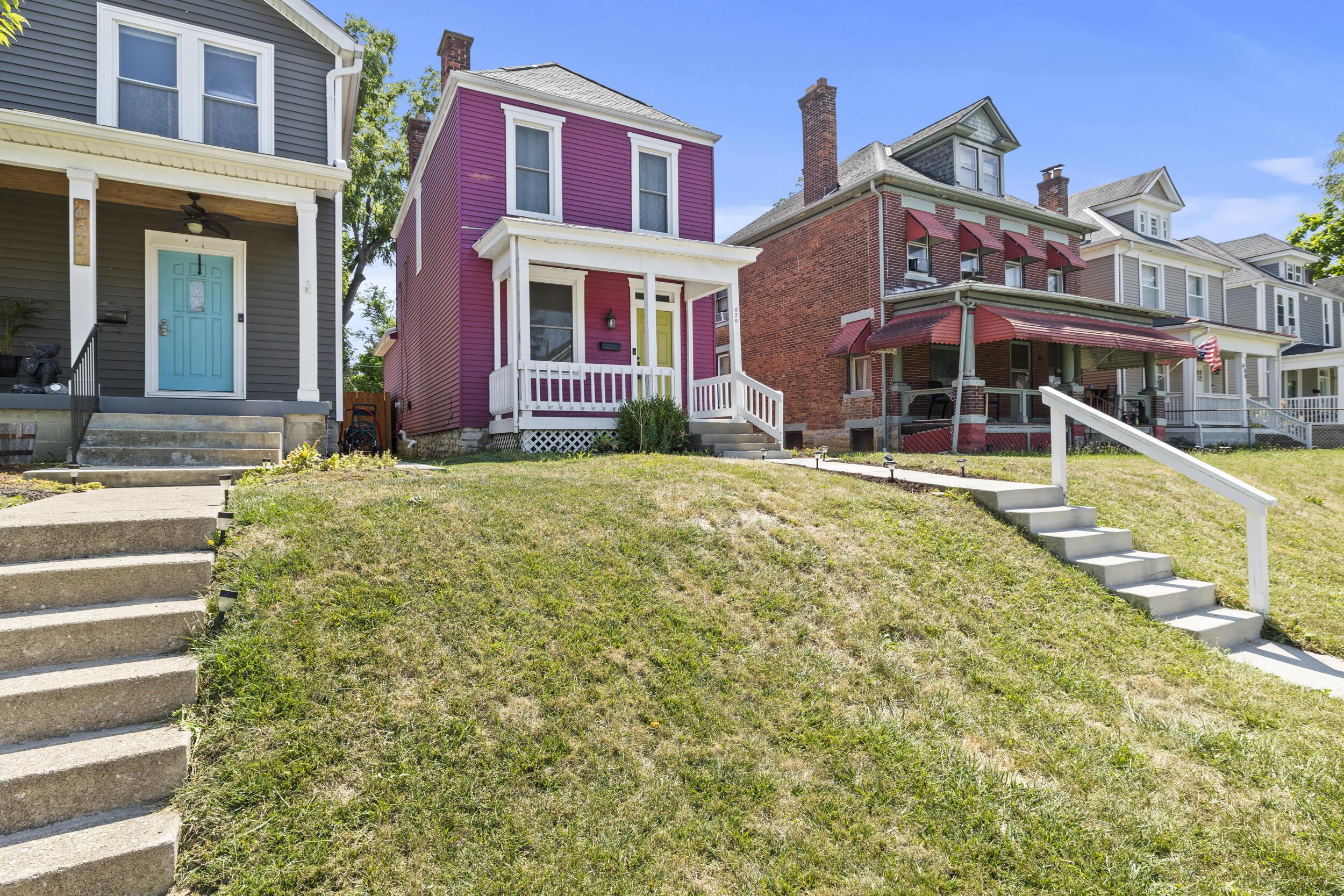 Photo 3 of 4 of 626 S 22nd Street house