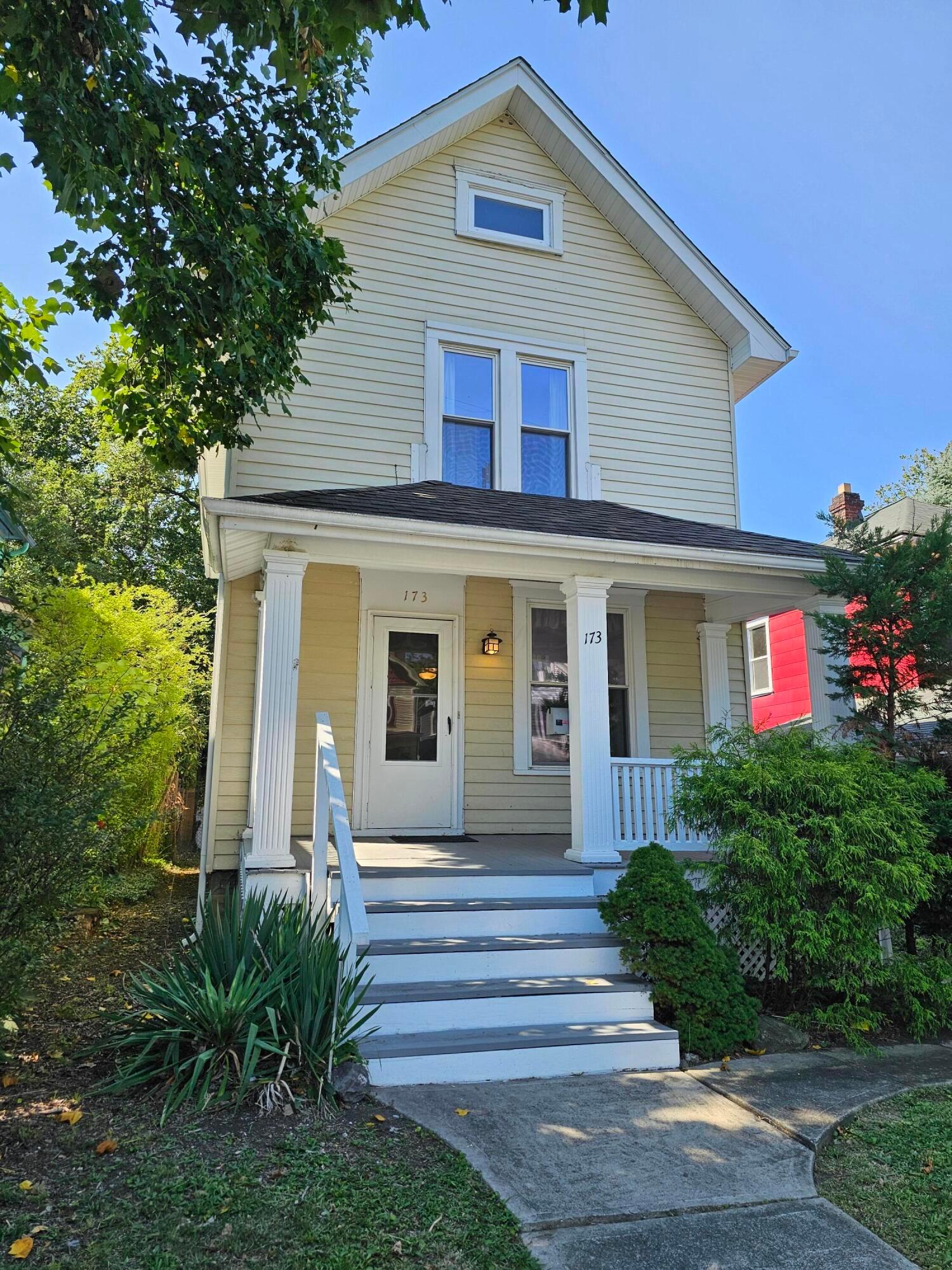 Photo 2 of 51 of 173 E Maynard Avenue house