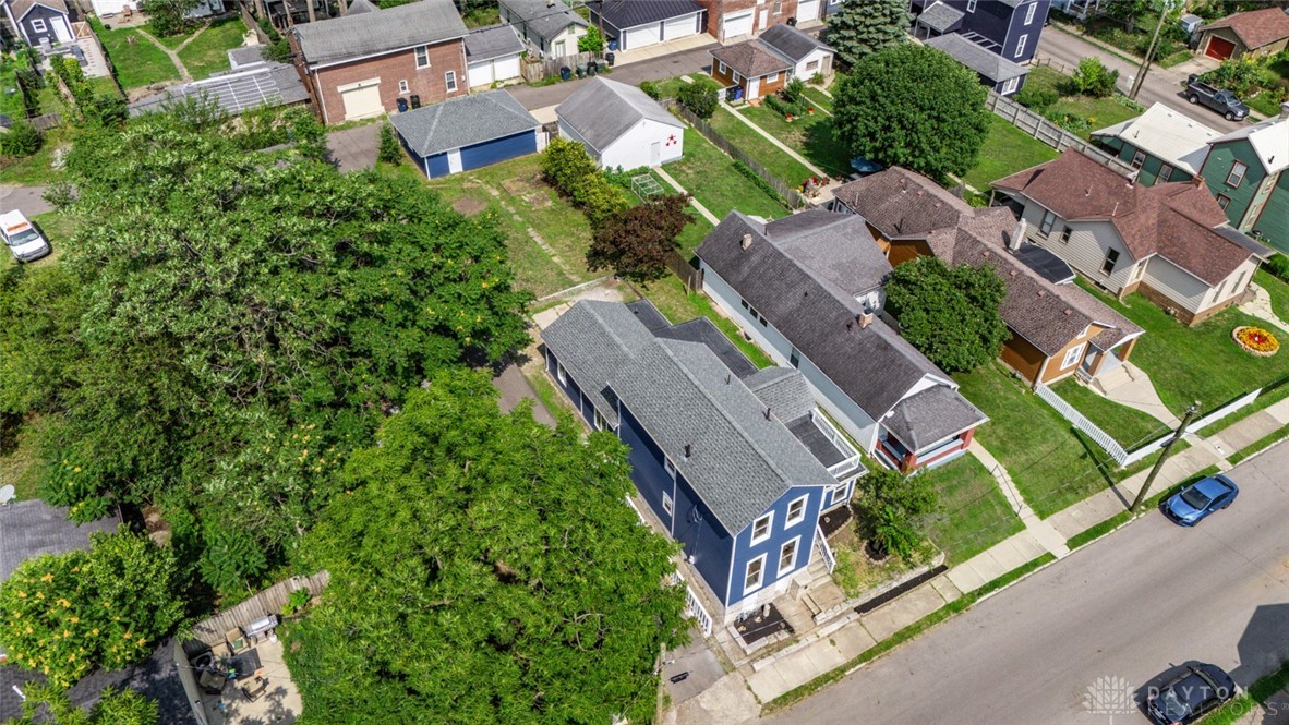 Photo 4 of 22 of 112 Alberta Street house