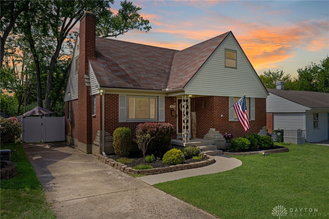 Photo 1 of 56 of 2617 Hazelwood Avenue house