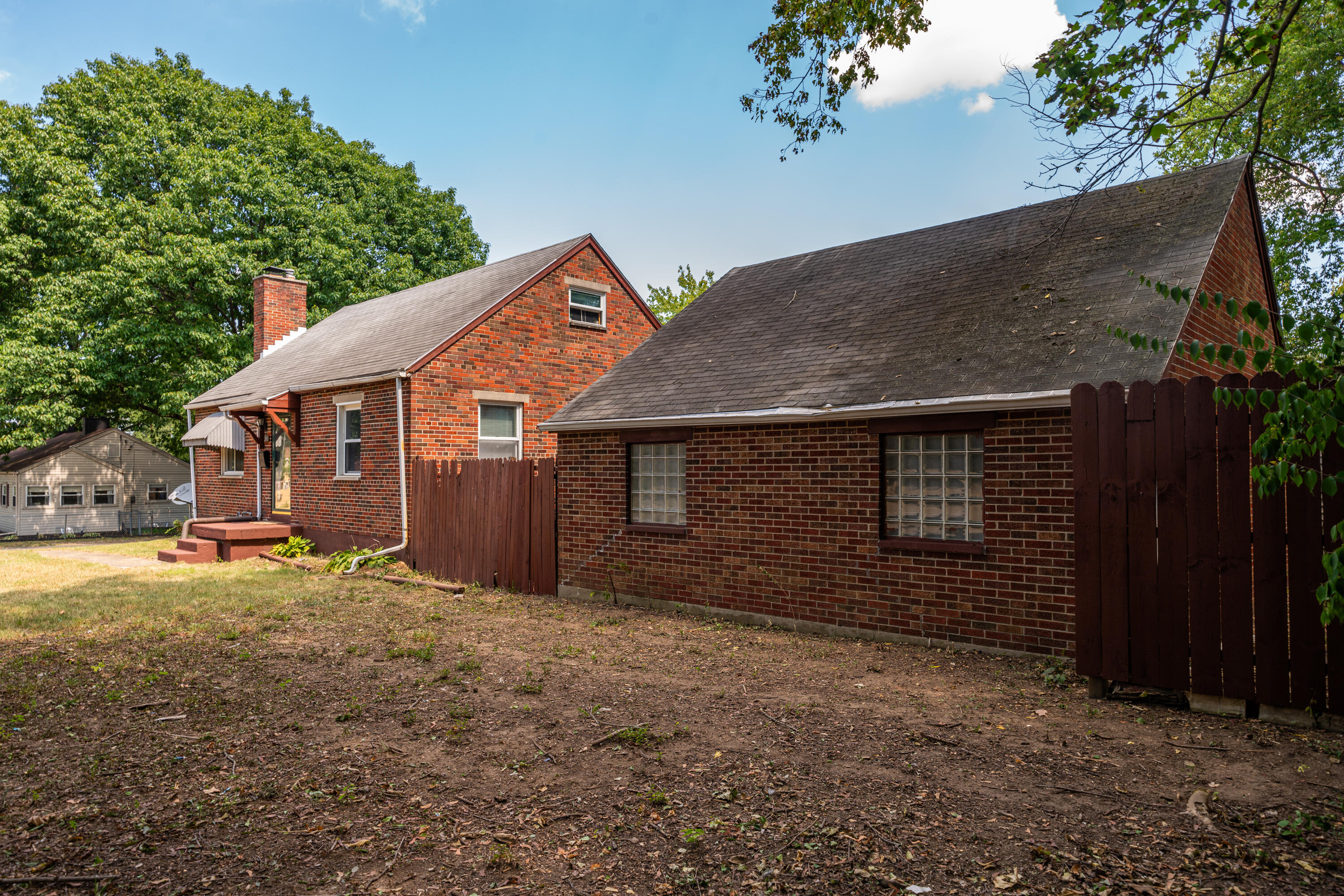 Photo 40 of 48 of 200 S Smithville Road house