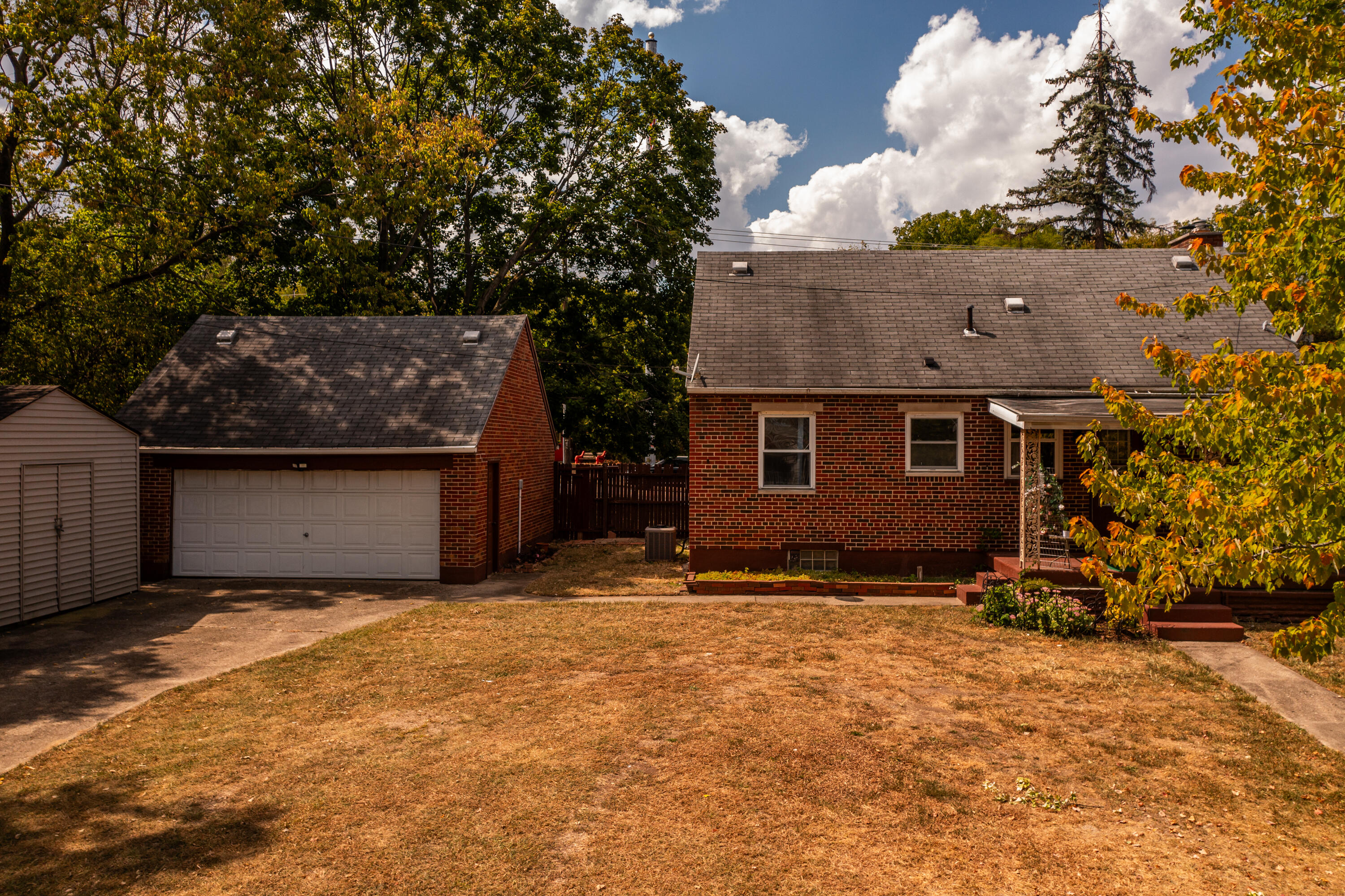 Photo 46 of 48 of 200 S Smithville Road house