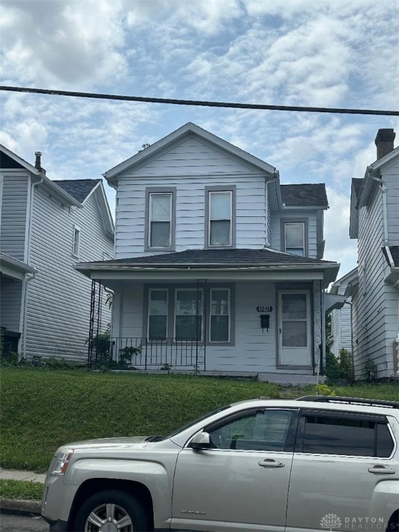 Photo 2 of 23 of 1046 Huffman Avenue house