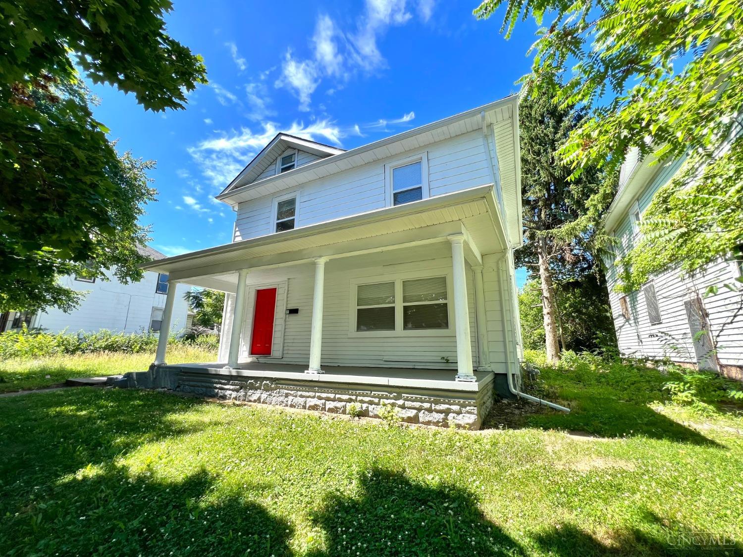 Photo 2 of 20 of 49 Pointview Avenue house