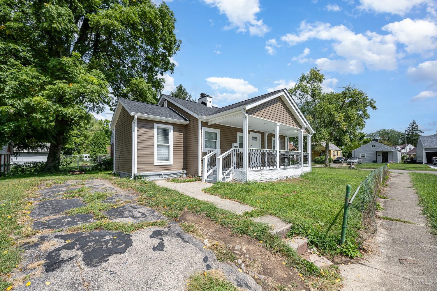 Photo 3 of 15 of 1453 Kingsley Avenue house