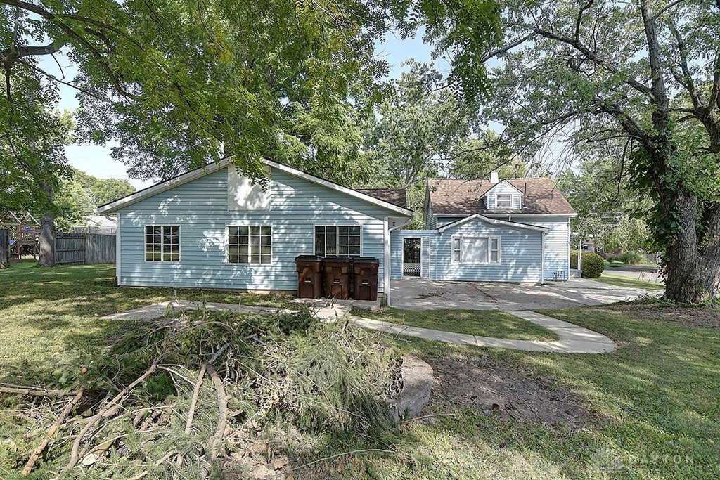 Photo 5 of 31 of 1660 Horlacher Avenue house