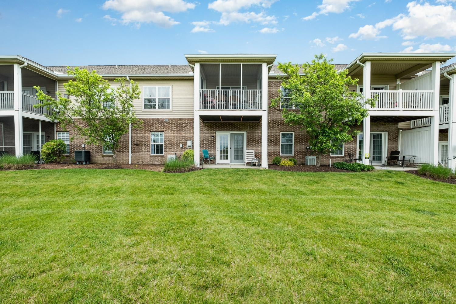 Photo 18 of 20 of 5211 Glen Creek Drive condo