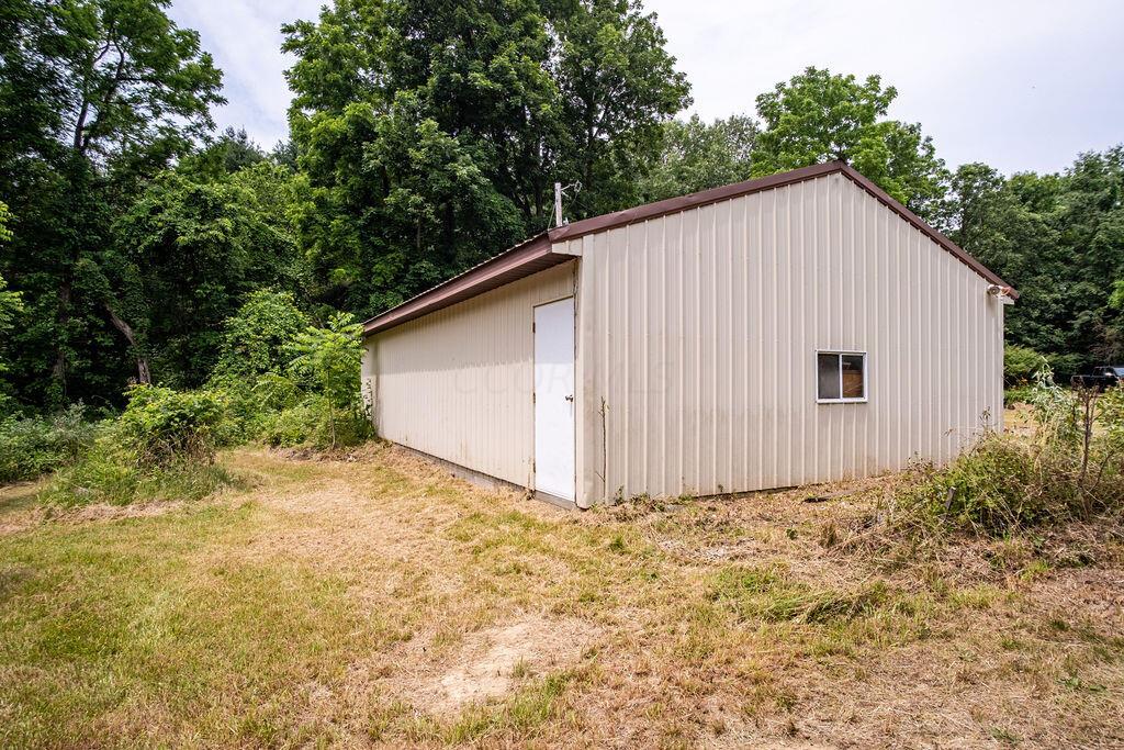 Photo 18 of 24 of 7668 County Road 19 house