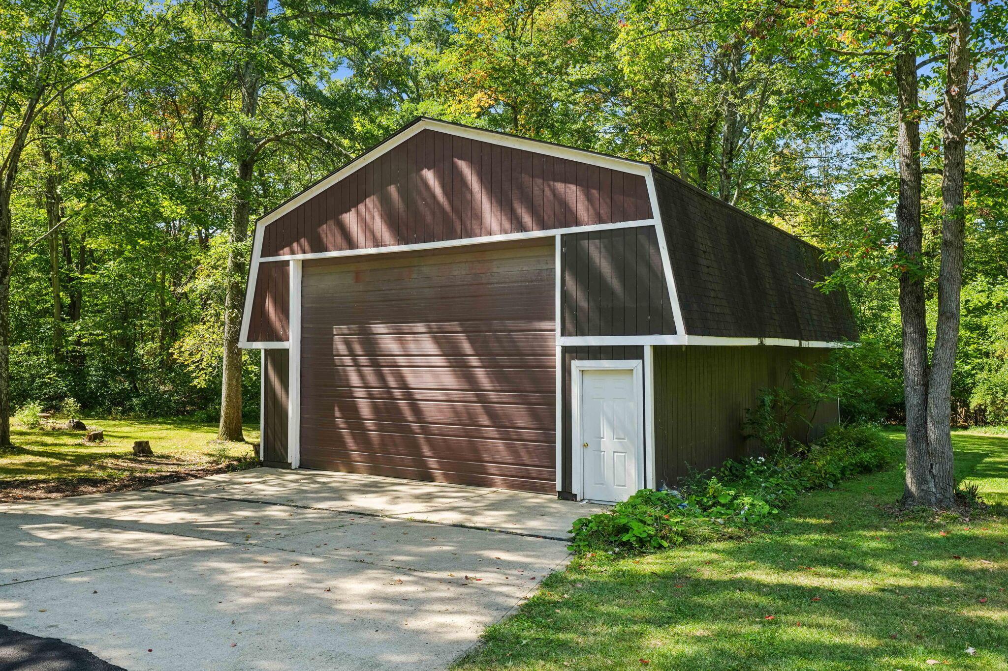 Photo 8 of 86 of 11345 Overbrook Lane house