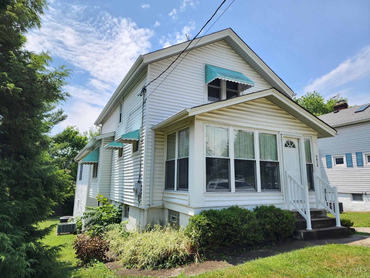 Photo 1 of 24 of 3685 Frondorf Avenue house