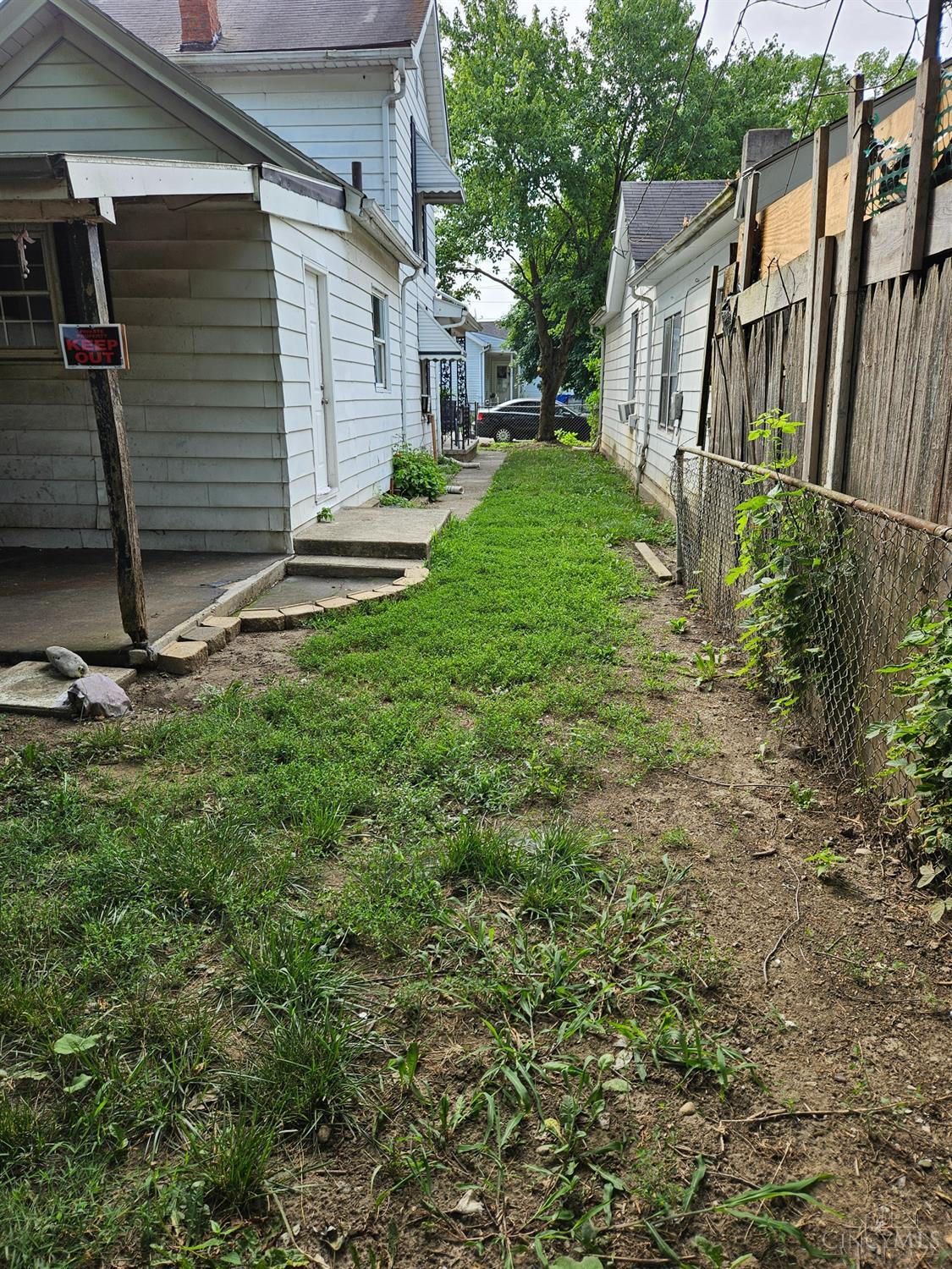 Photo 6 of 6 of 113 Starr Avenue house