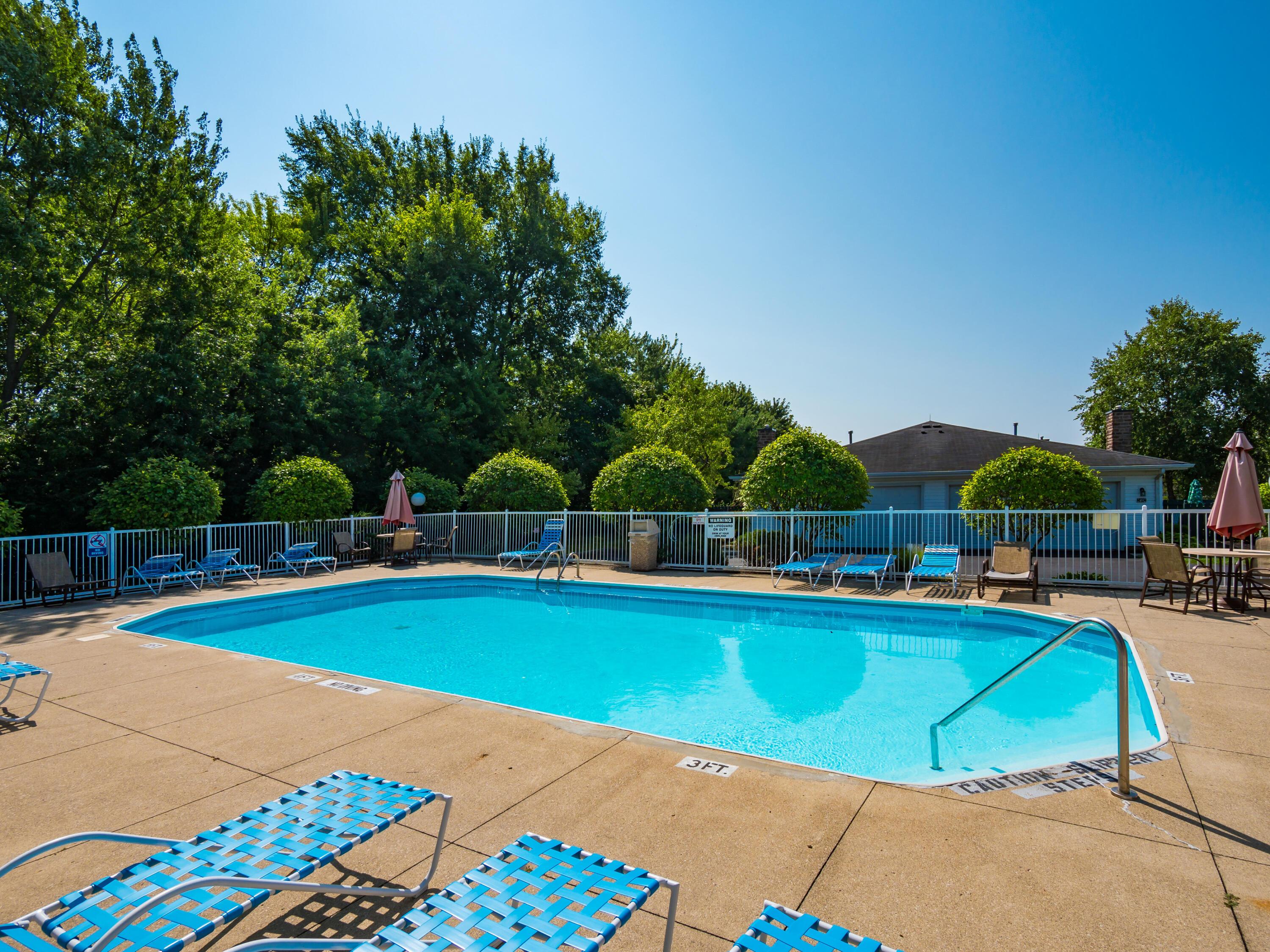 Photo 6 of 27 of 2472 Warm Springs Drive condo