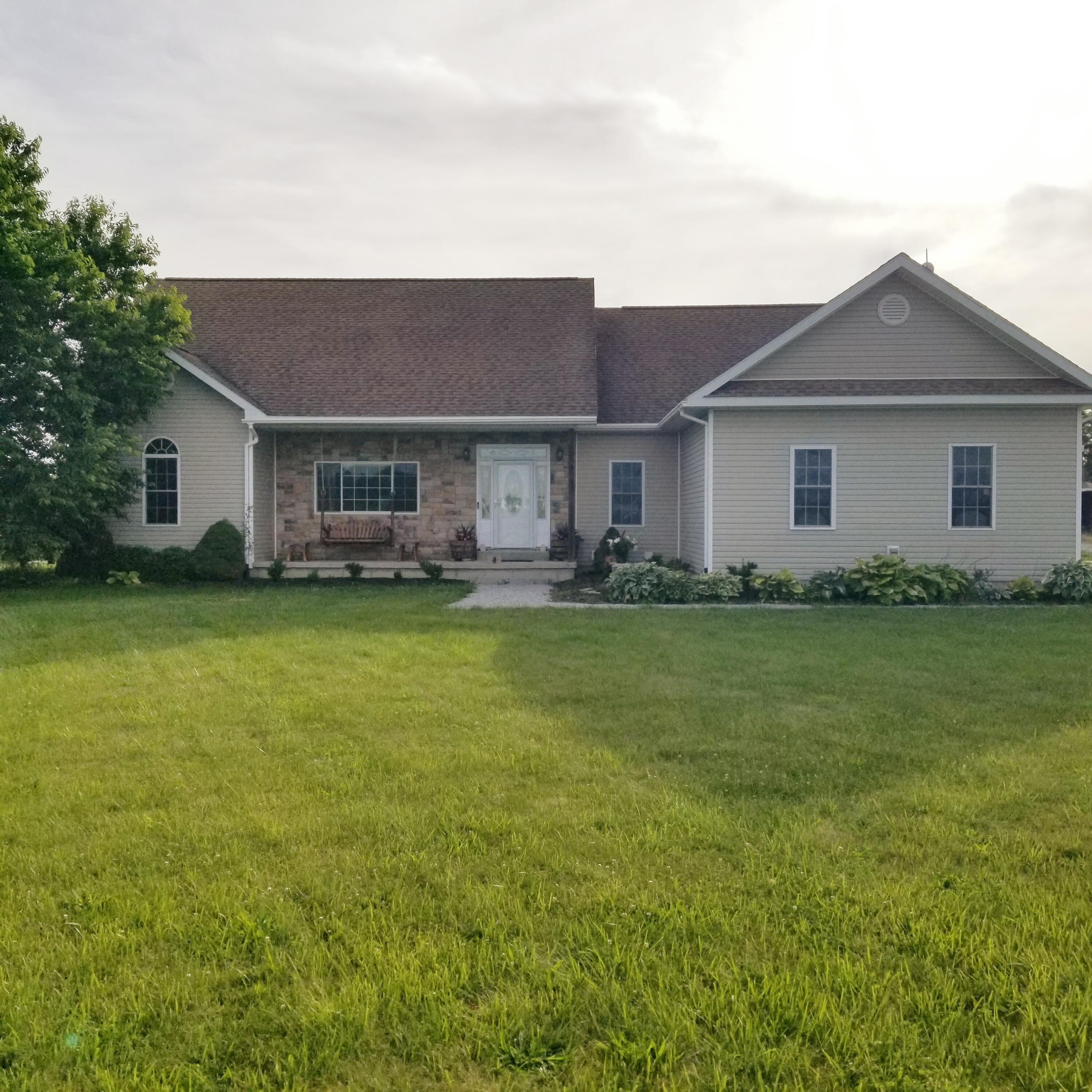 For Sale: 2128 Hidy Road NW, Jeffersonville, OH 43128 - Unreal Estate