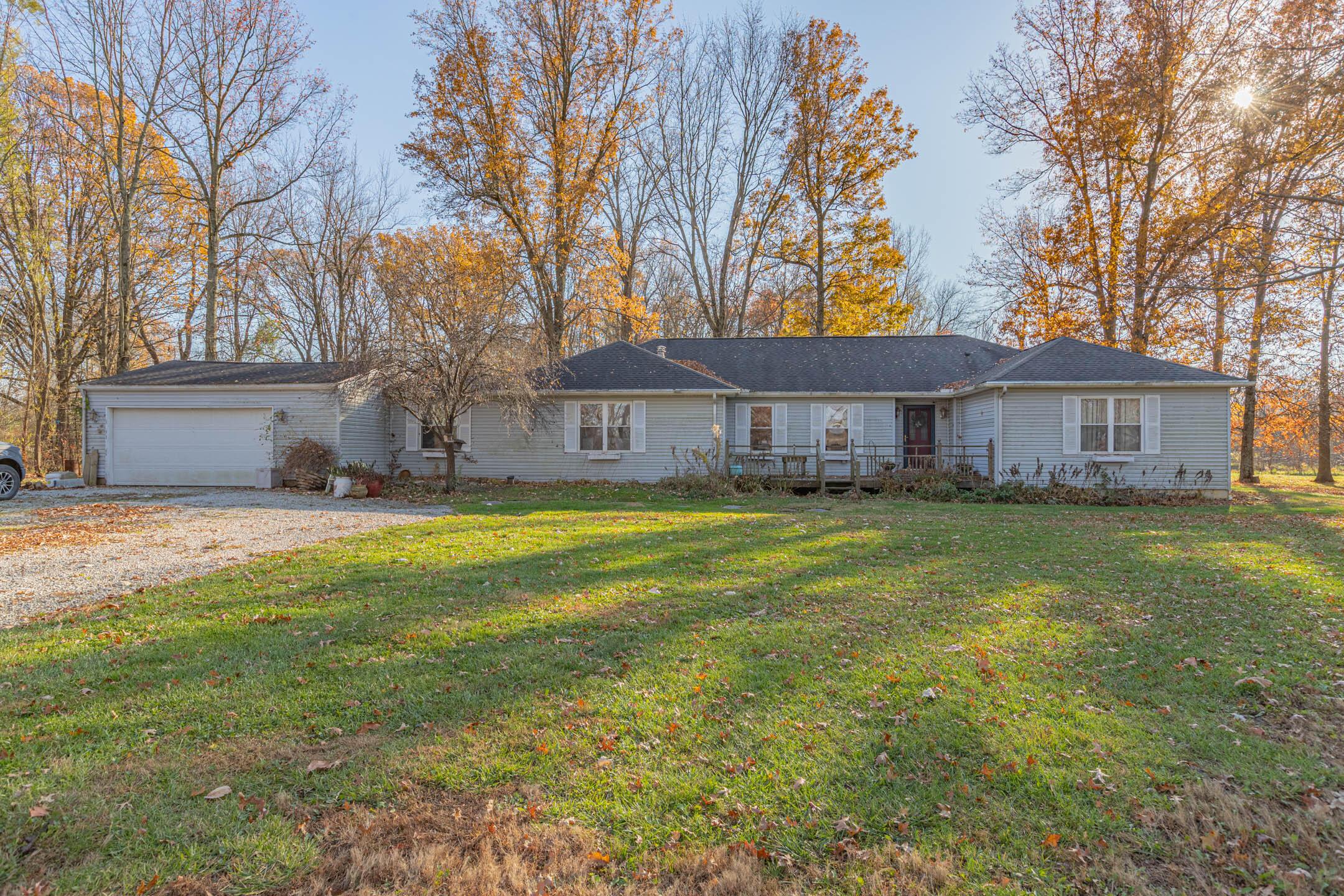 Photo 3 of 19 of 14113 Fancher Road house