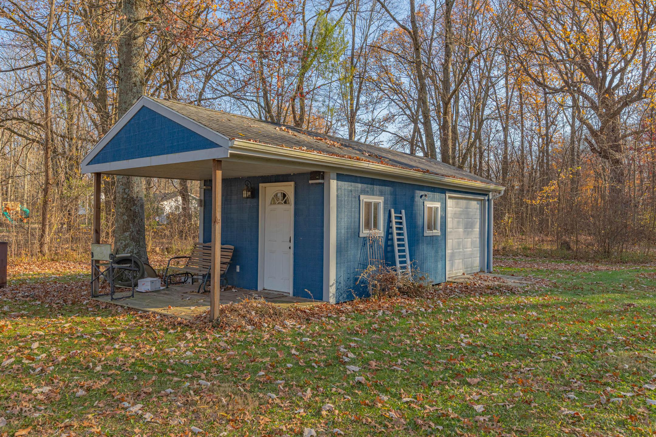 Photo 6 of 19 of 14113 Fancher Road house