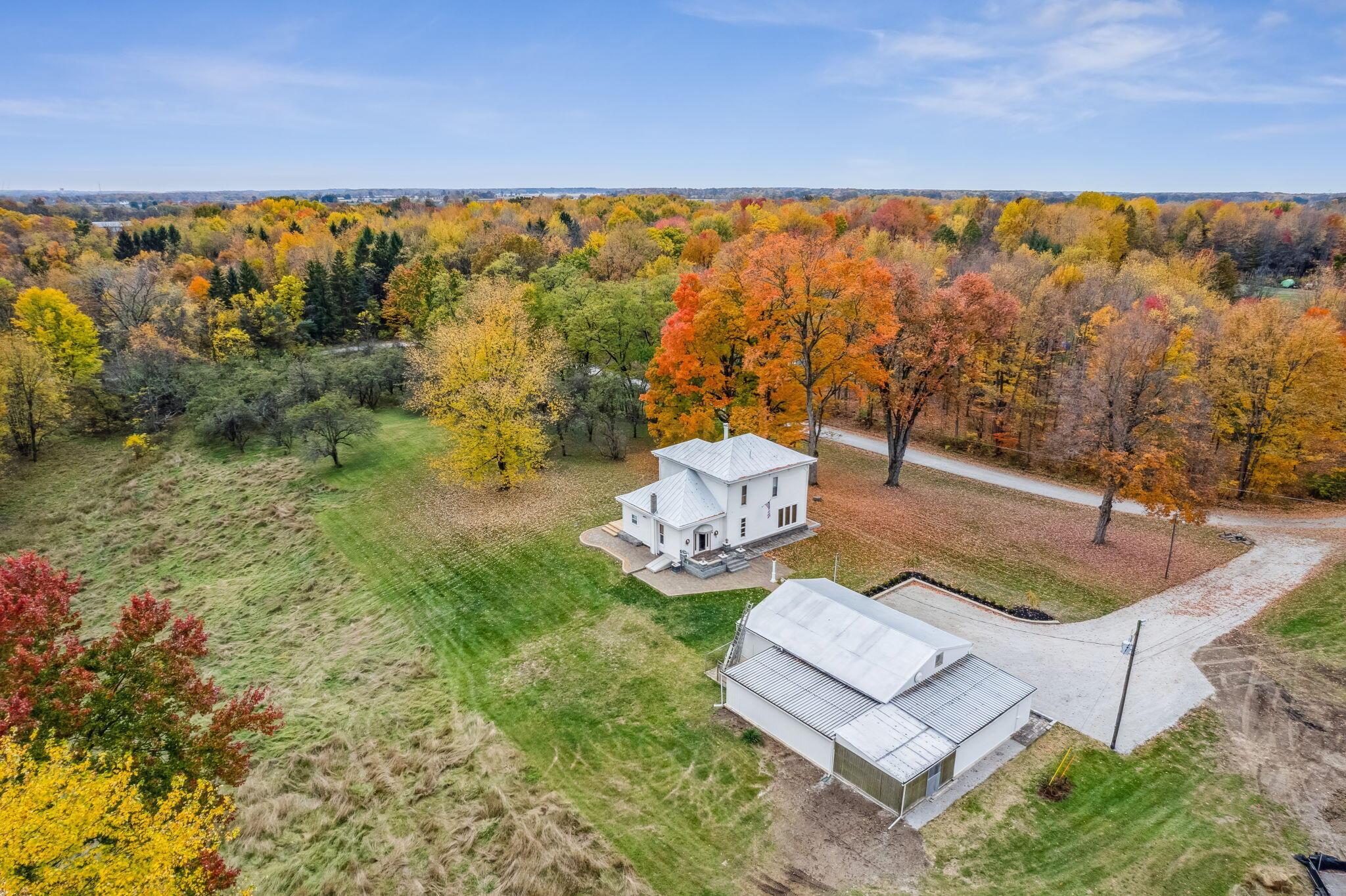 Photo 4 of 27 of 11862 Woodhaven Road property