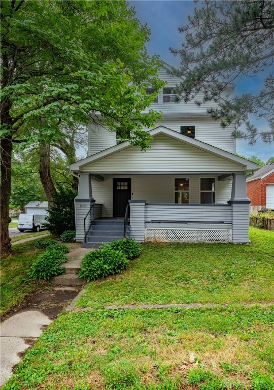 Photo 1 of 62 of 1497 Bowman Avenue house