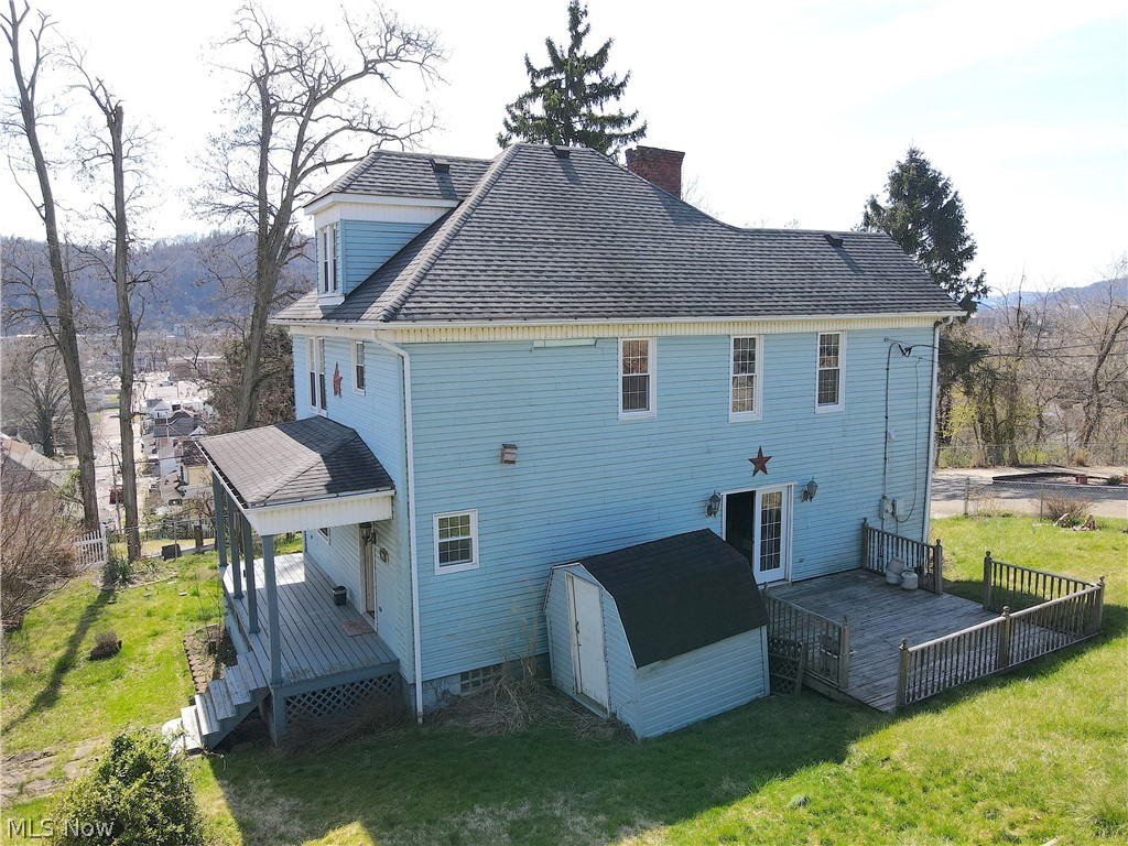 Photo 6 of 24 of 805 Delia Avenue house