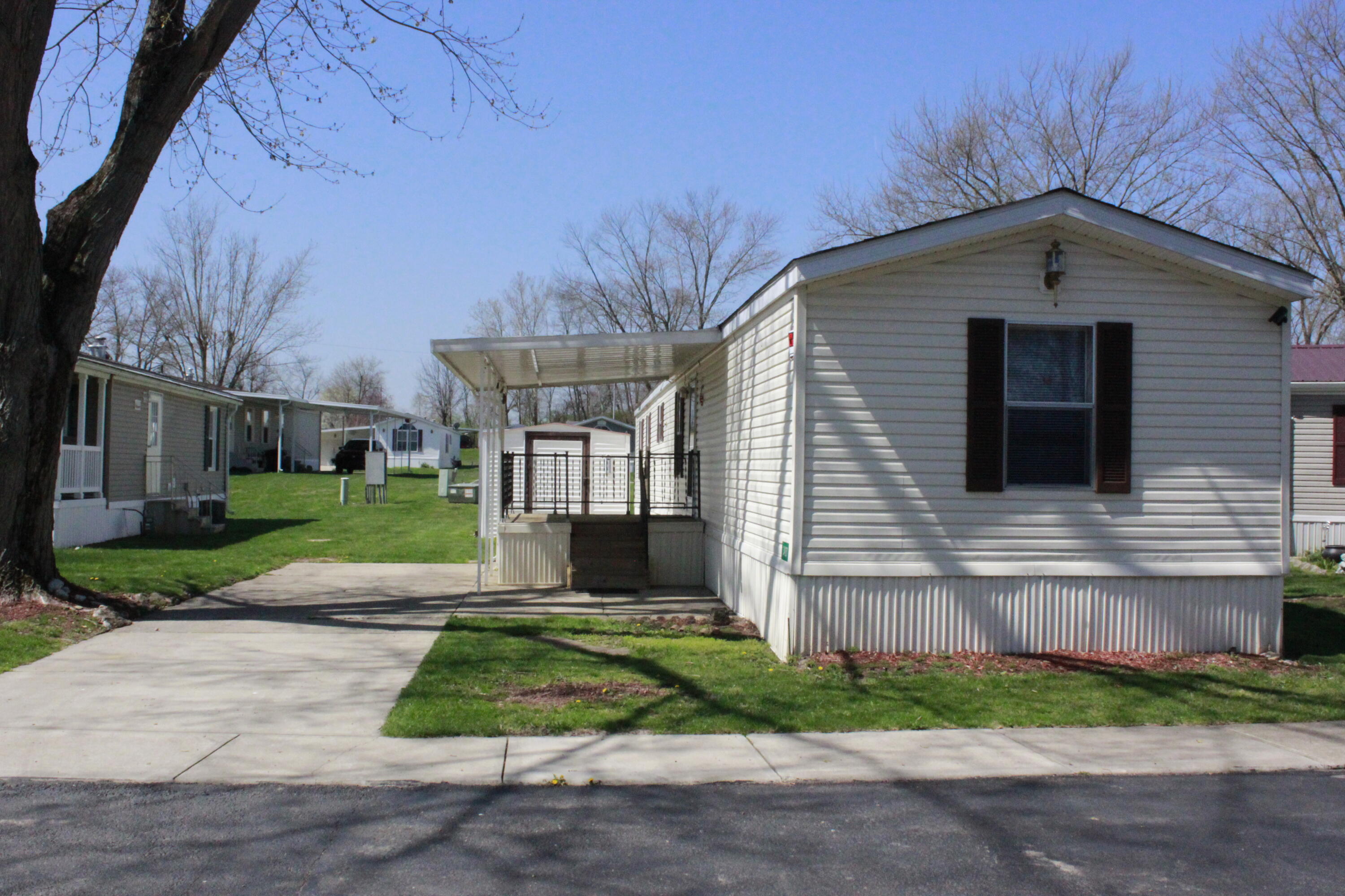 Photo 1 of 24 of 3427 Christina Drive mobile home