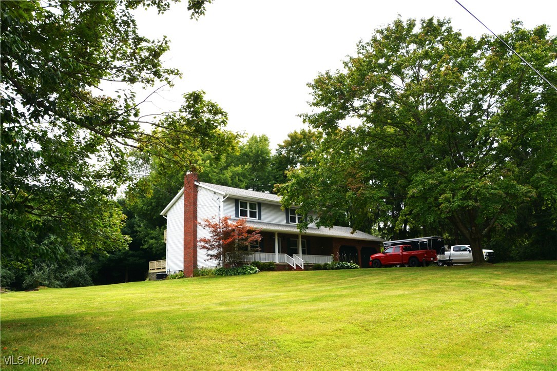 Photo 3 of 37 of 3048 Skyline Drive house