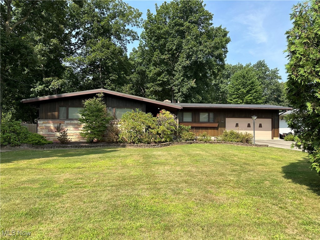 Photo 1 of 45 of 442 Bonnie Brae Avenue house