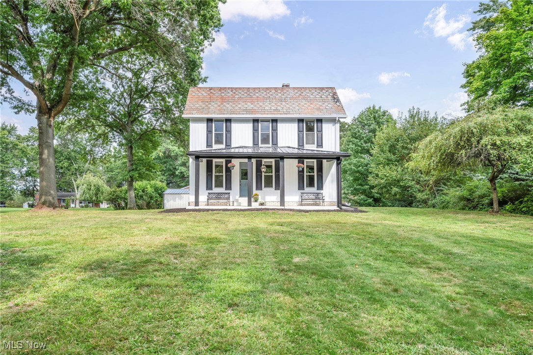 Photo 1 of 42 of 800 Marquardt Avenue house