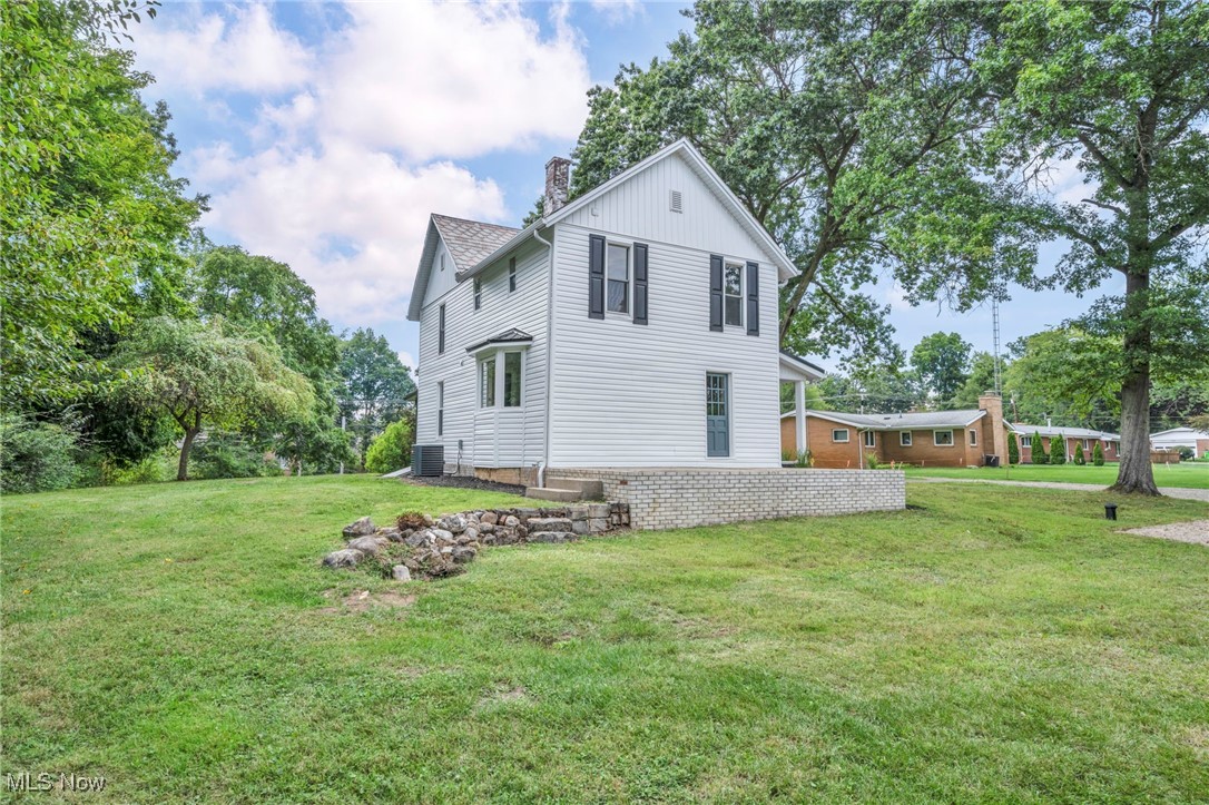 Photo 40 of 42 of 800 Marquardt Avenue house