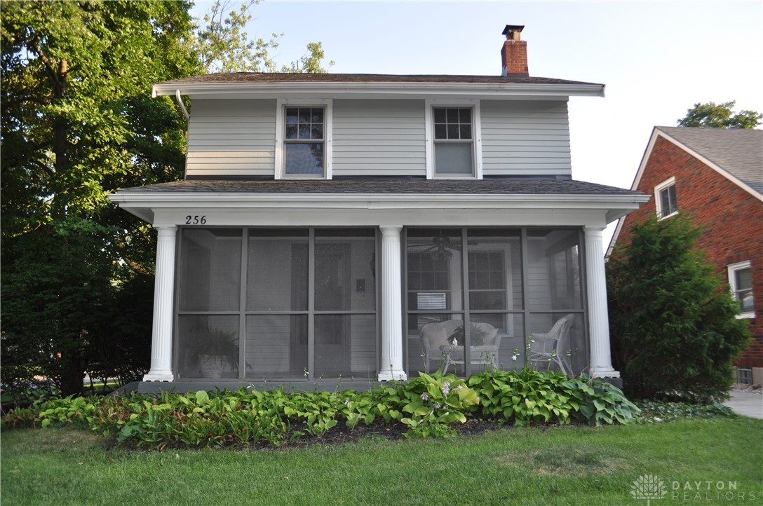 Photo 2 of 29 of 256 Aberdeen Avenue house