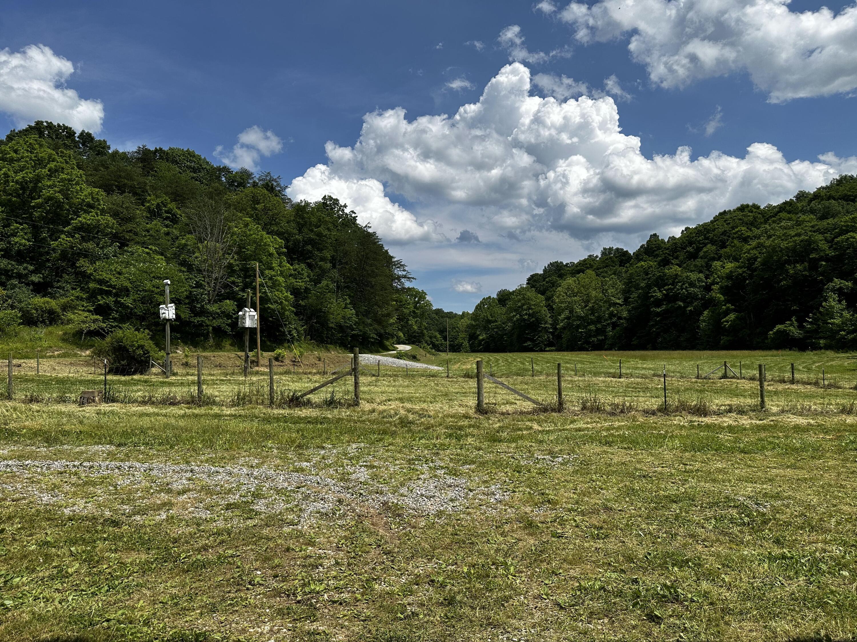 Photo 24 of 81 of 1773 Hull Road (Barns and Caves on Wayne) land