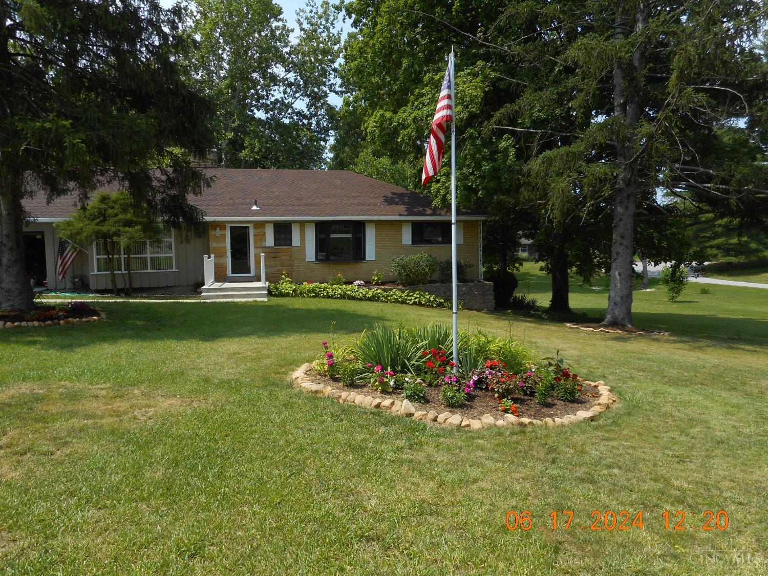 Photo 4 of 51 of 1515 Covered Bridge Road house