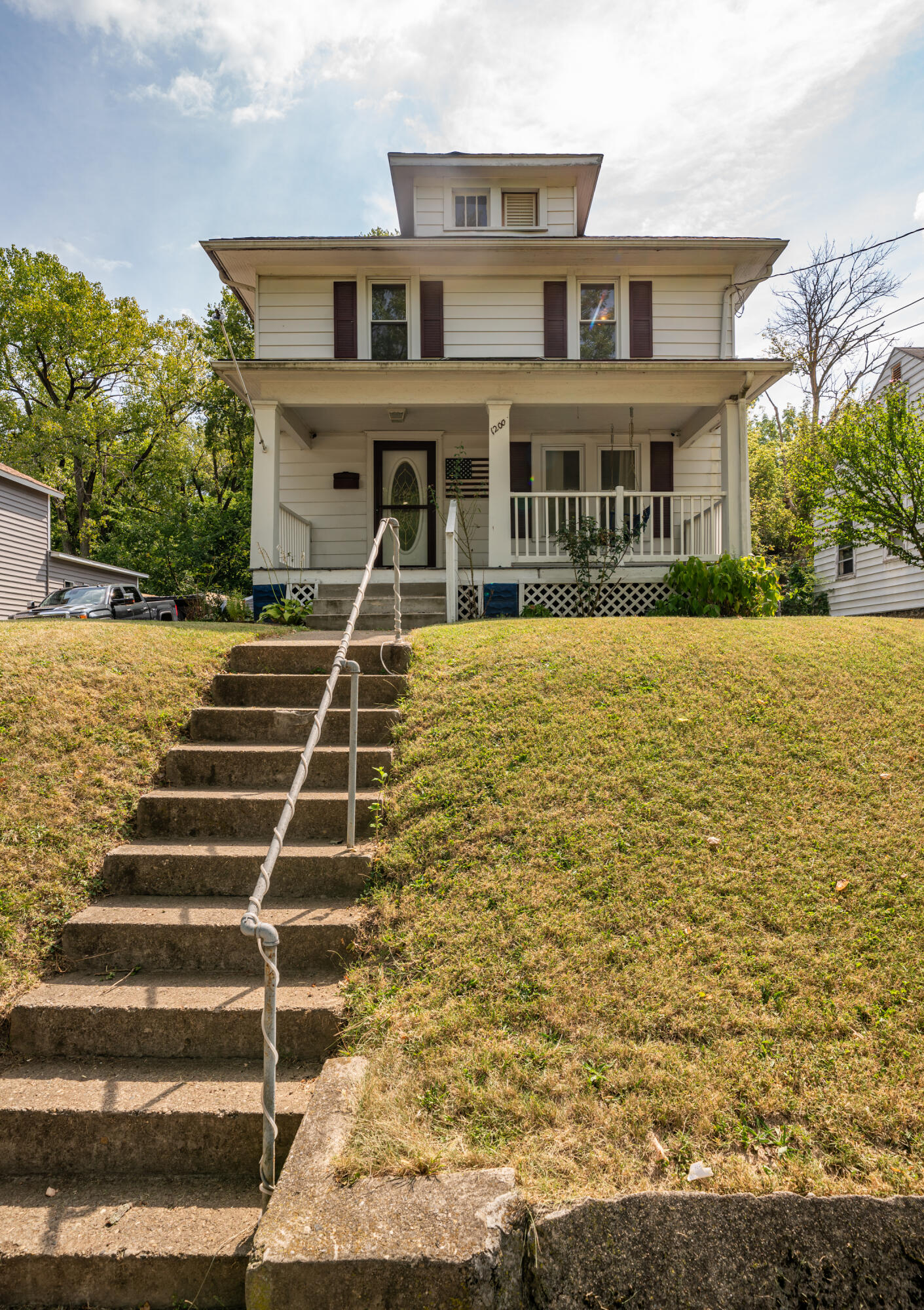 Photo 1 of 39 of 1200 Burt Street house