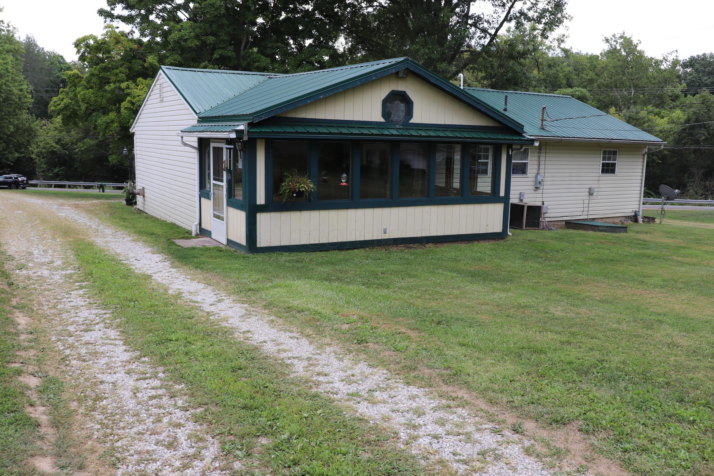 Photo 6 of 31 of 12345 N Old 3c Road house