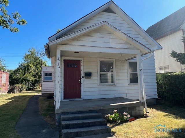 Photo 2 of 16 of 3124 N Erie Street house