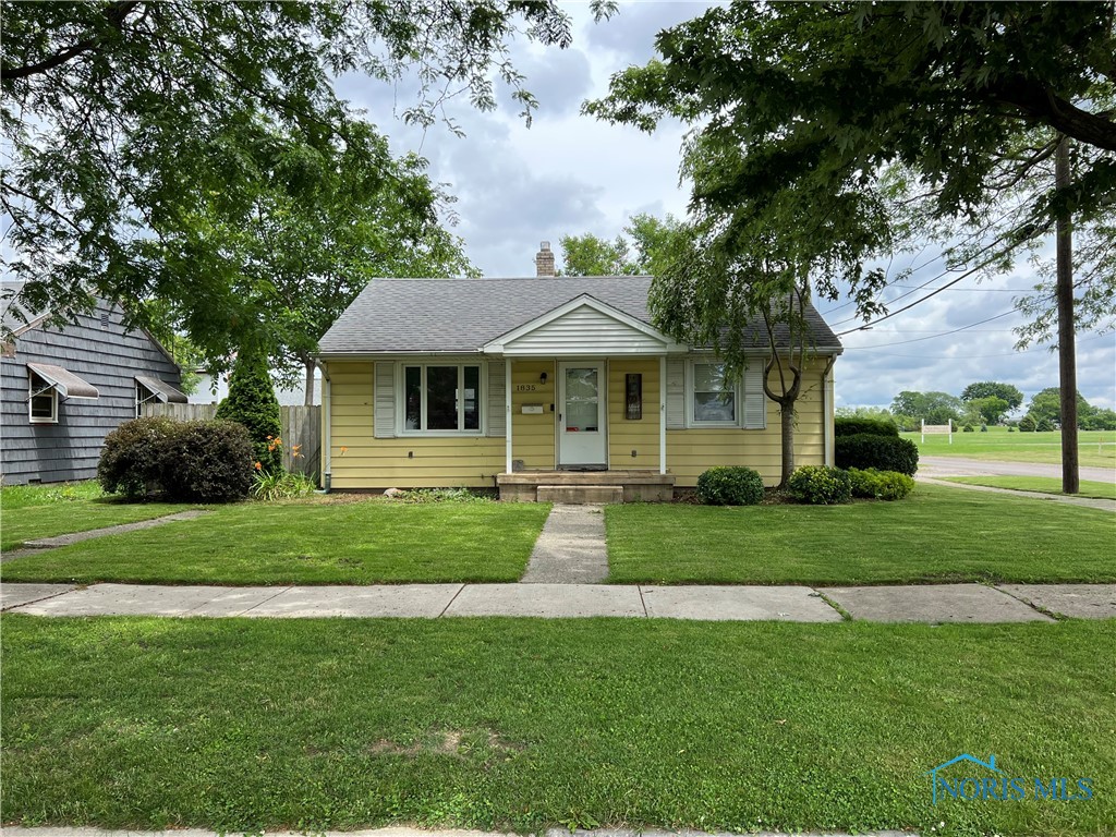 Photo 1 of 10 of 1835 Kedron Street house