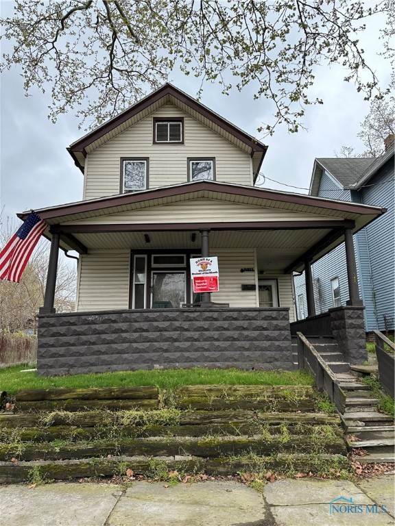 Photo 1 of 6 of 142 Gibbons Street house