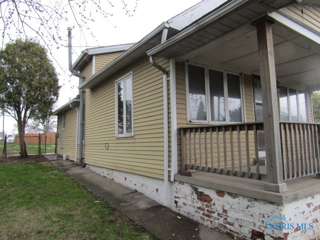 Photo 2 of 21 of 2023 Navarre Avenue house