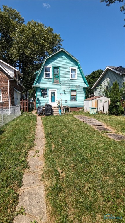 Photo 14 of 14 of 825 Clark Street house