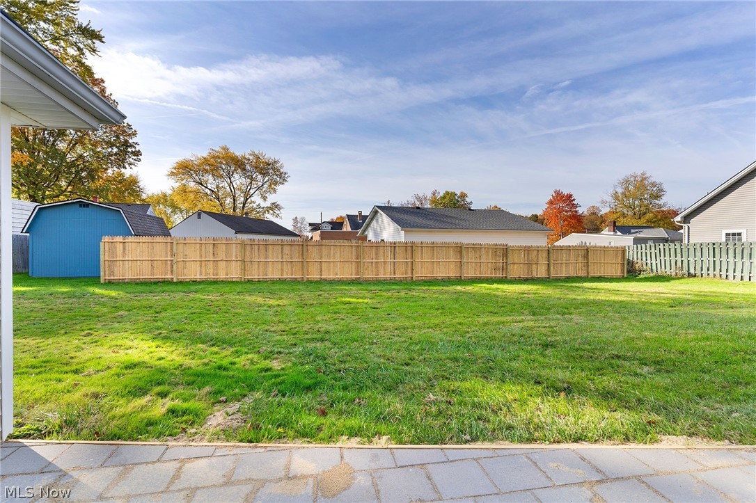 Photo 4 of 14 of 819 Coleridge Avenue NW house