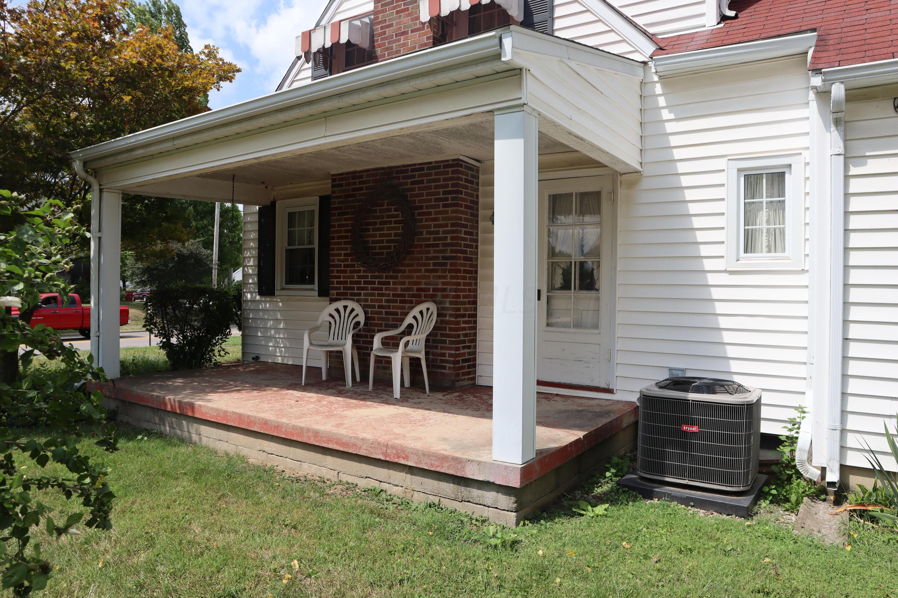 Photo 2 of 20 of 744 Dayton Avenue NW NW house