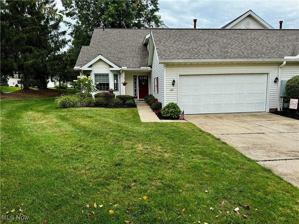 Photo 1 of 1 of 220 Steeplechase condo