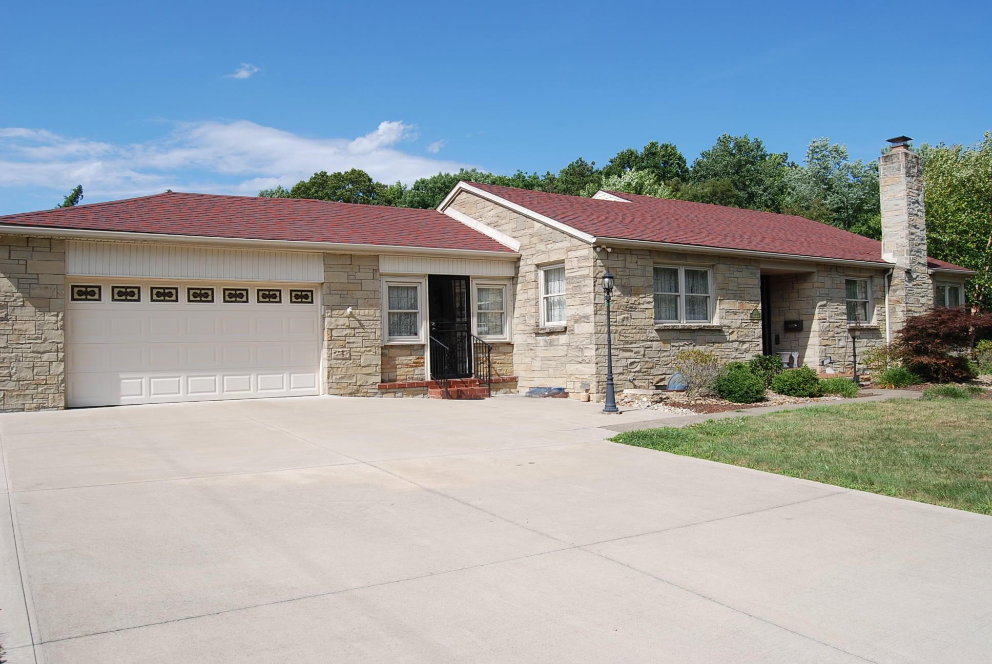 Photo 1 of 16 of 315 Parkway Drive house