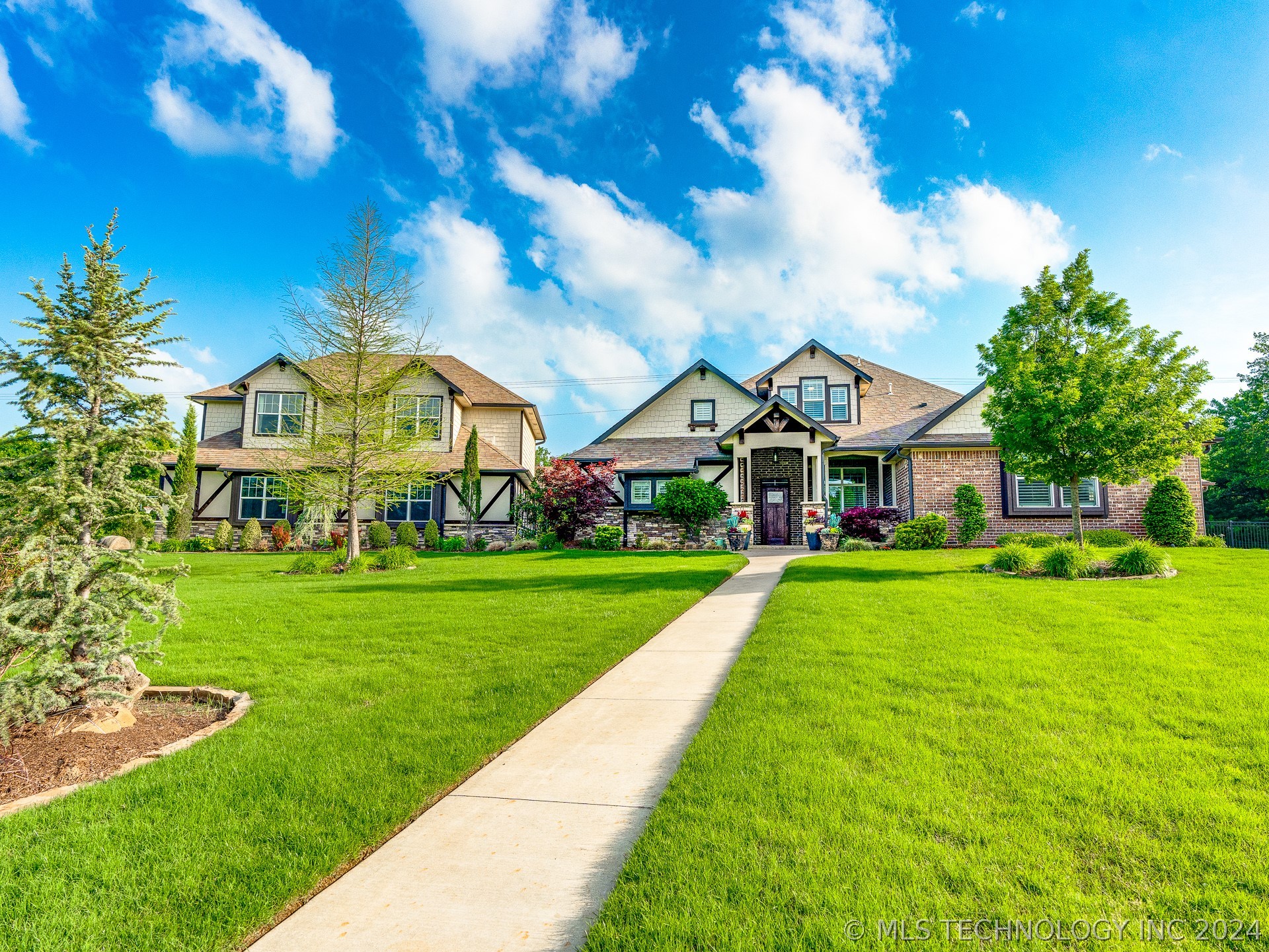 Photo 1 of 50 of 509 Cobblestone Drive house