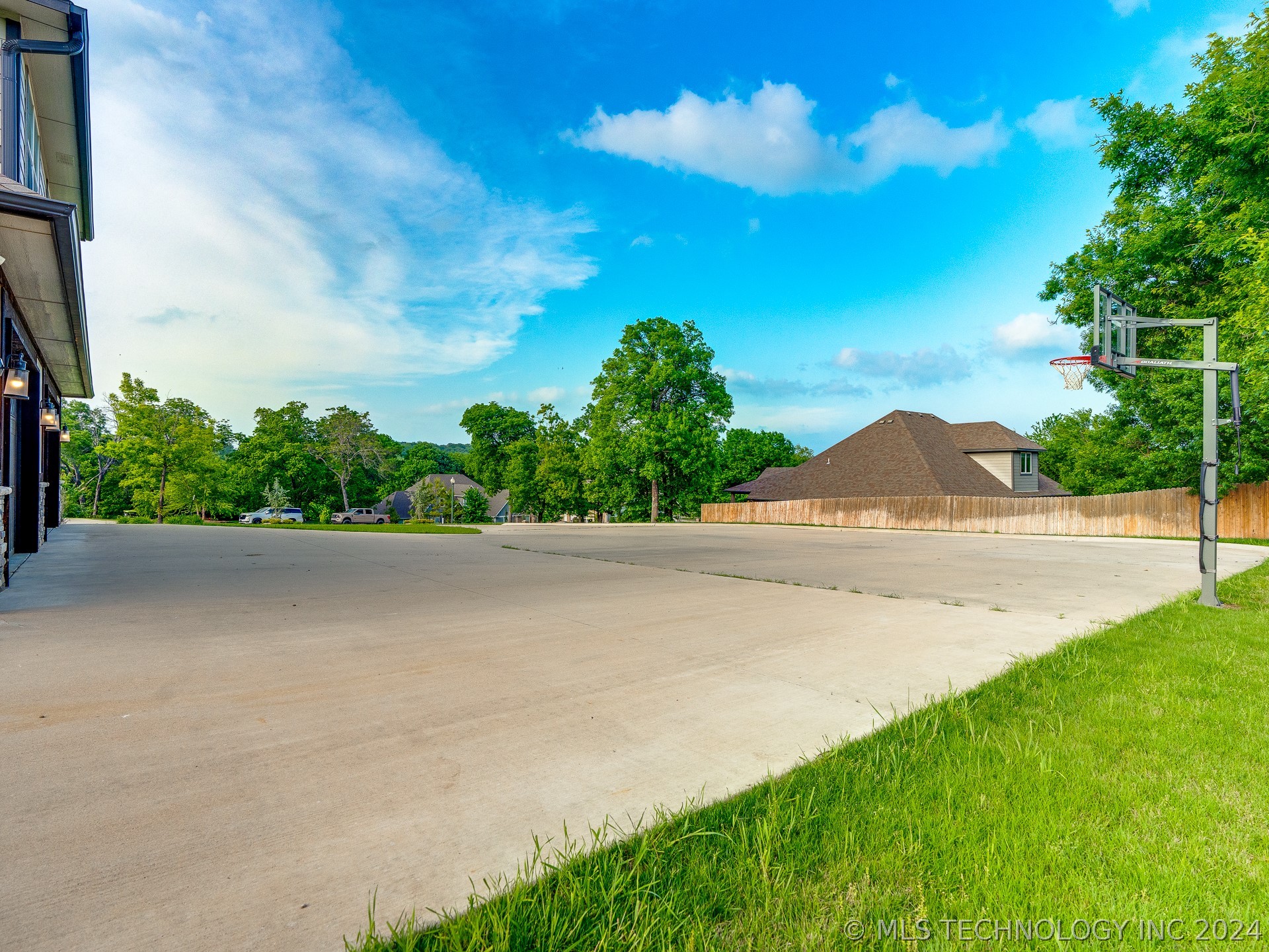 Photo 50 of 50 of 509 Cobblestone Drive house