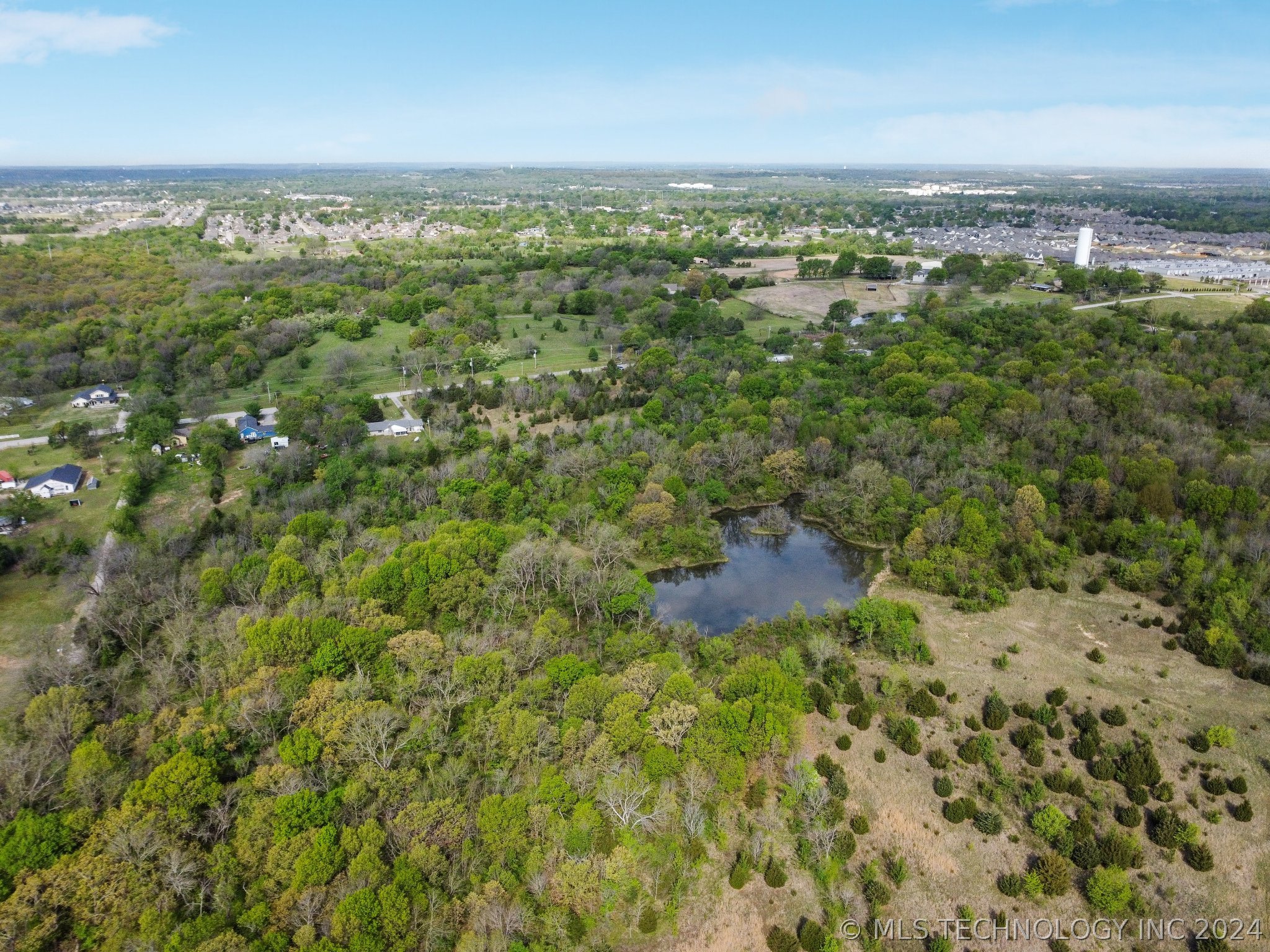 Photo 6 of 14 of S Peoria Avenue land