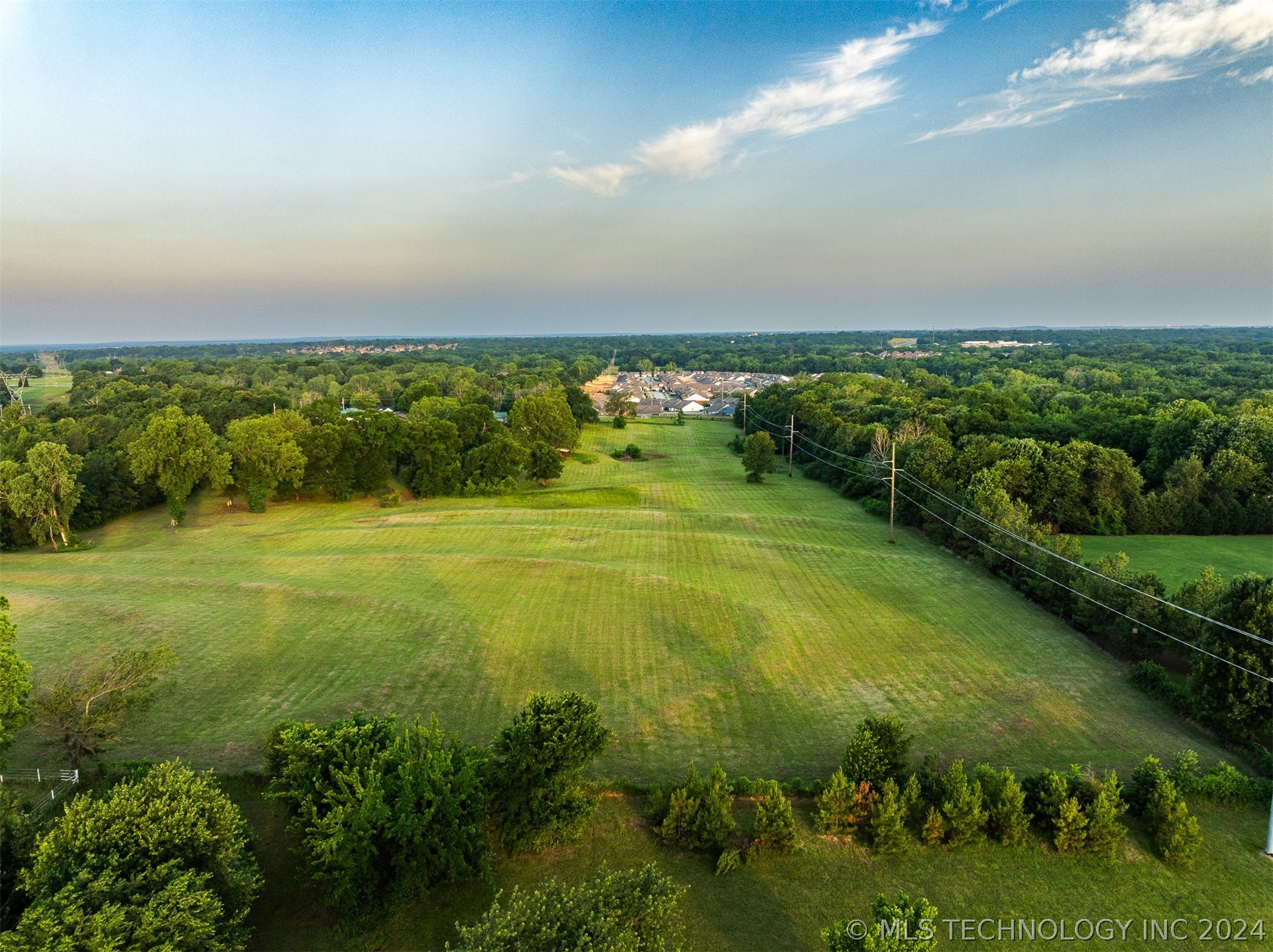 Photo 36 of 50 of 11 S 193rd EastAvenue land