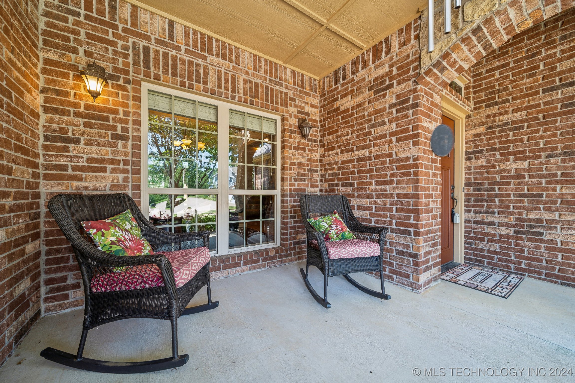 Photo 6 of 40 of 1617 E Little Rock Street house