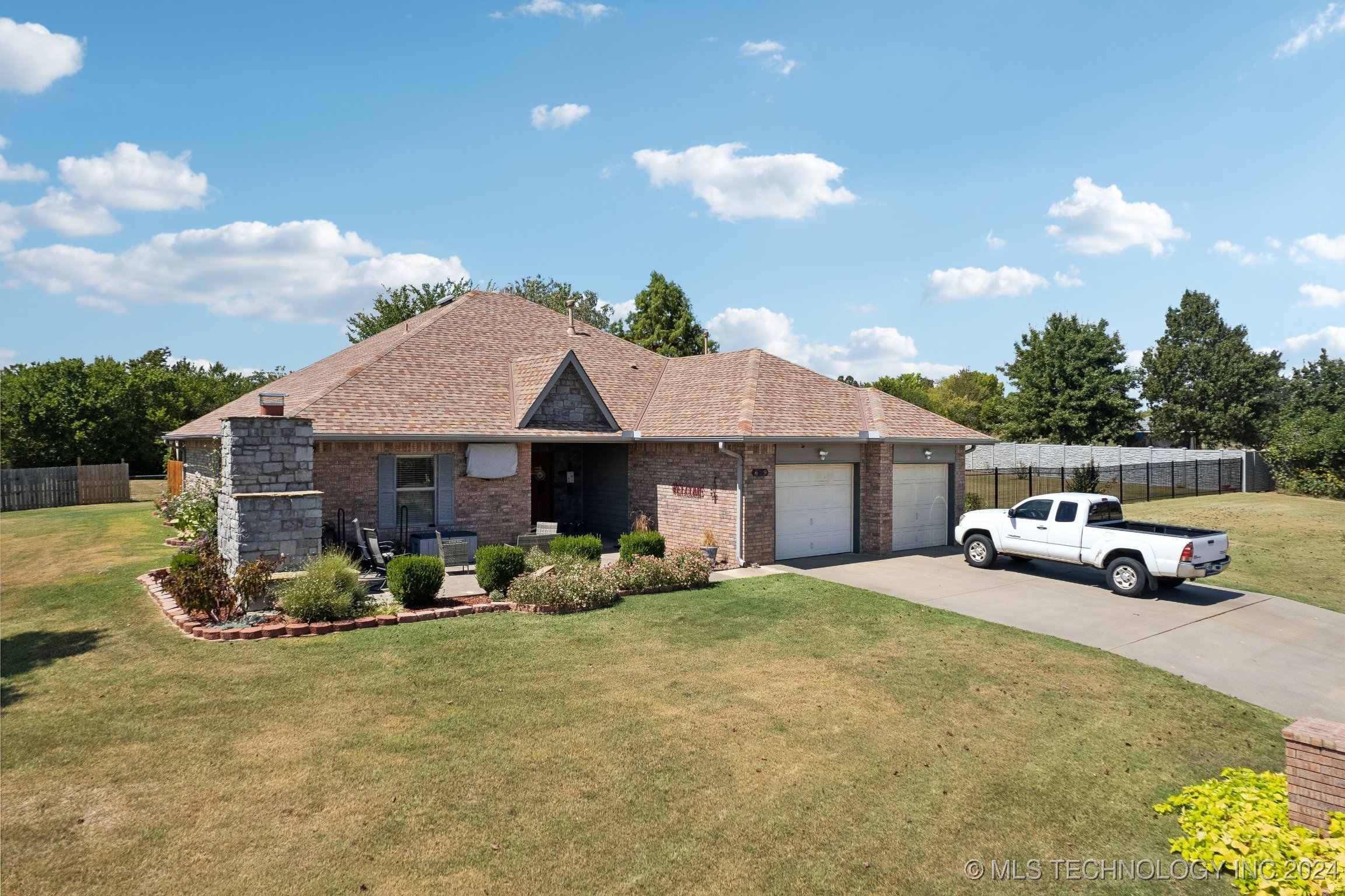 Photo 1 of 42 of 619 S Timberridge Drive house