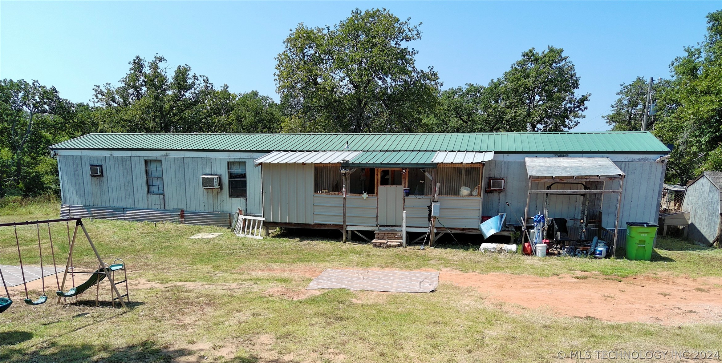 Photo 1 of 26 of 105506 S 3480 mobile home