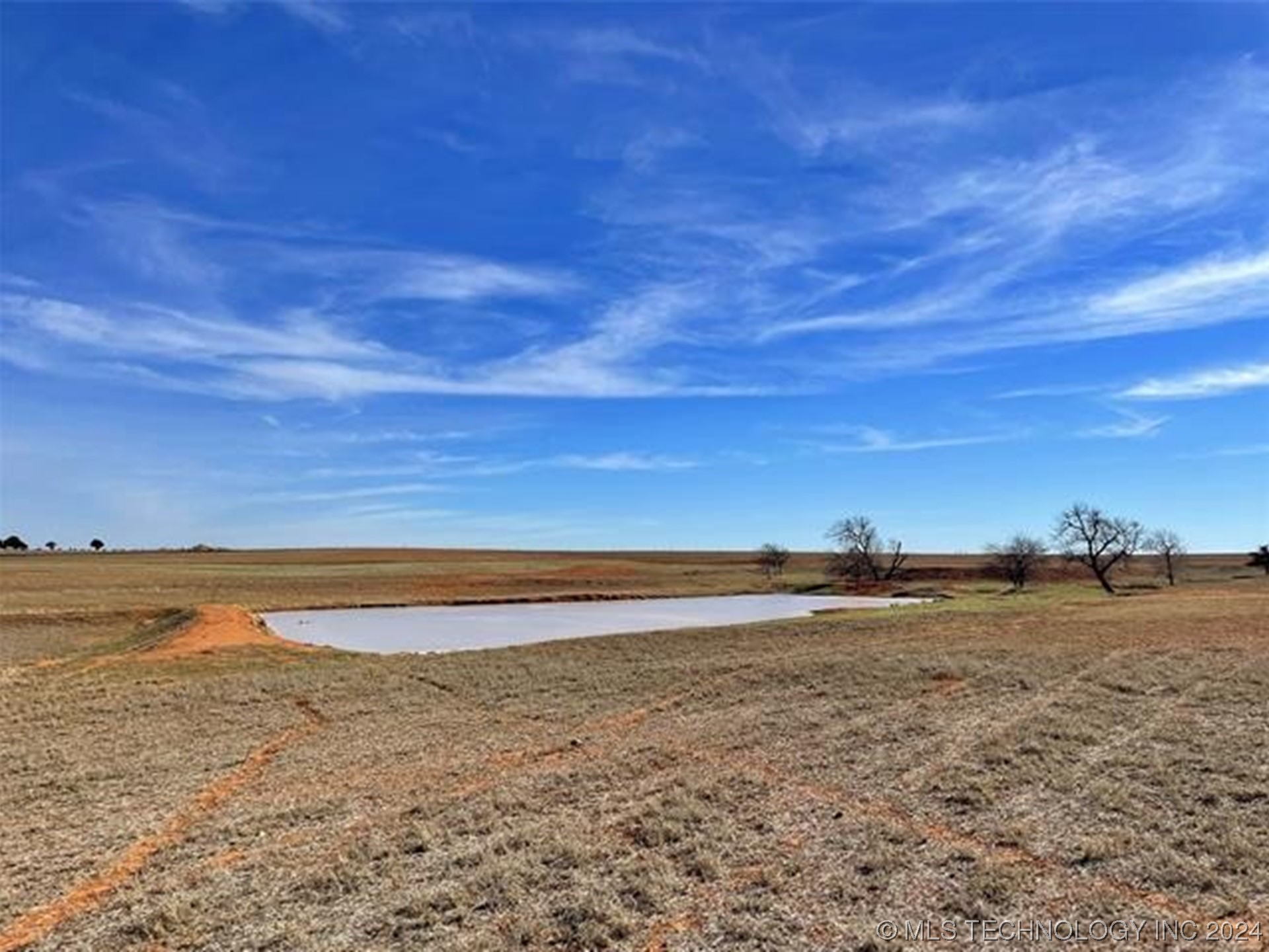 Photo 4 of 49 of 154 E 650 Road land